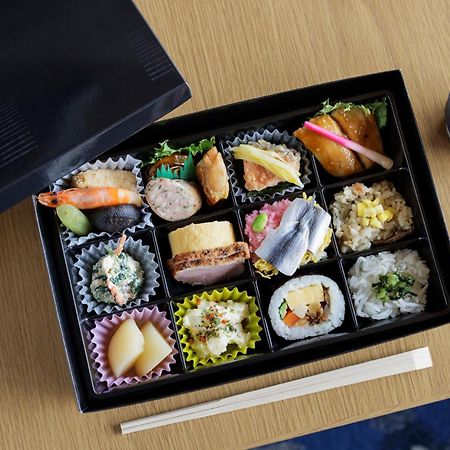 Отель Fairfield By Marriott Okayama Tsuyama Экстерьер фото